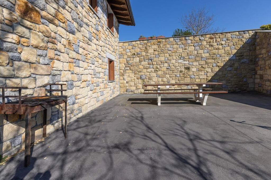 Munalla-Ideal Familias Y Amigos. Senderismo. Aia Exterior foto